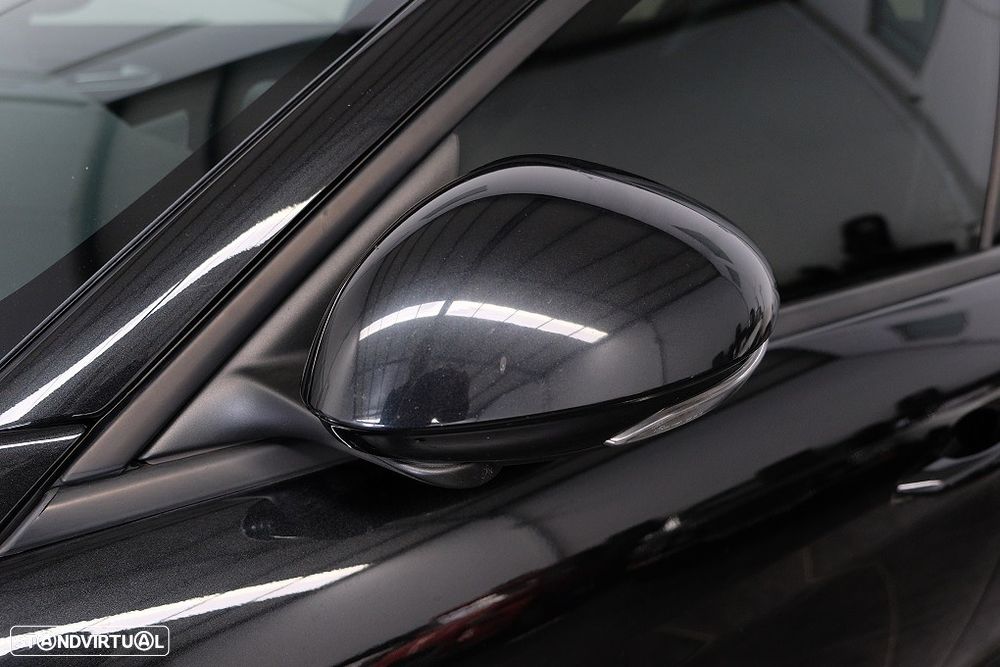 Alfa Romeo Giulia 2.2 AT8 Executive - 22