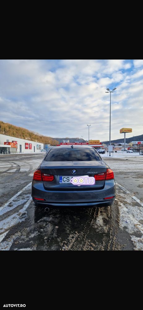 BMW Seria 3 320d EfficientDynamics Edition - 5