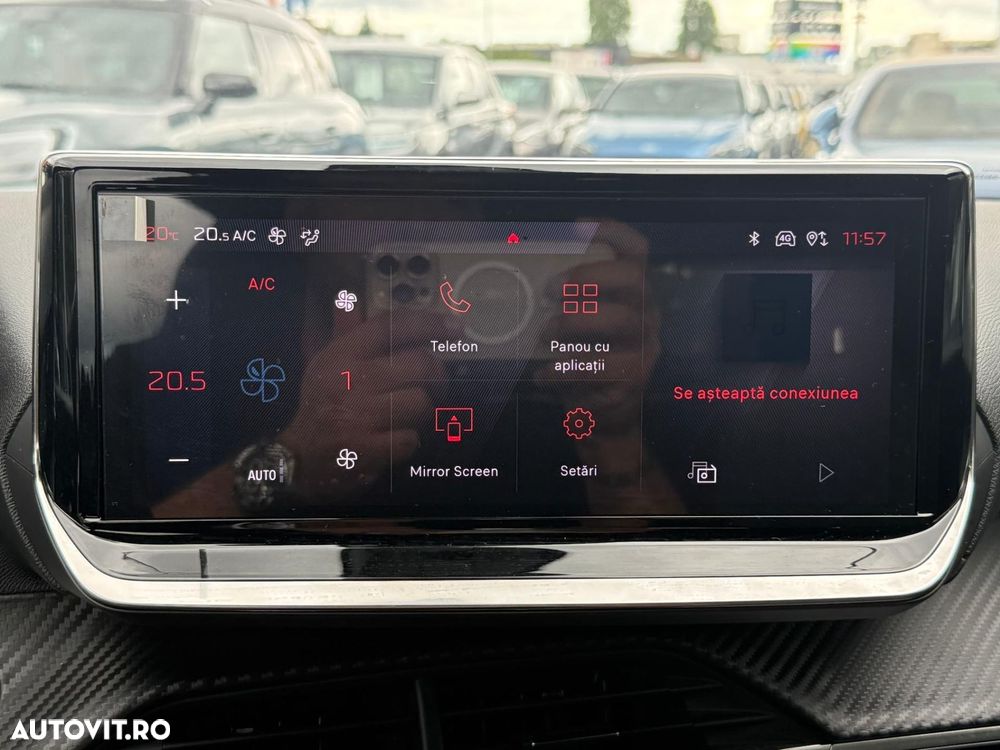 Peugeot 2008 1.2L PureTech 130 S&S EAT8 Allure - 24