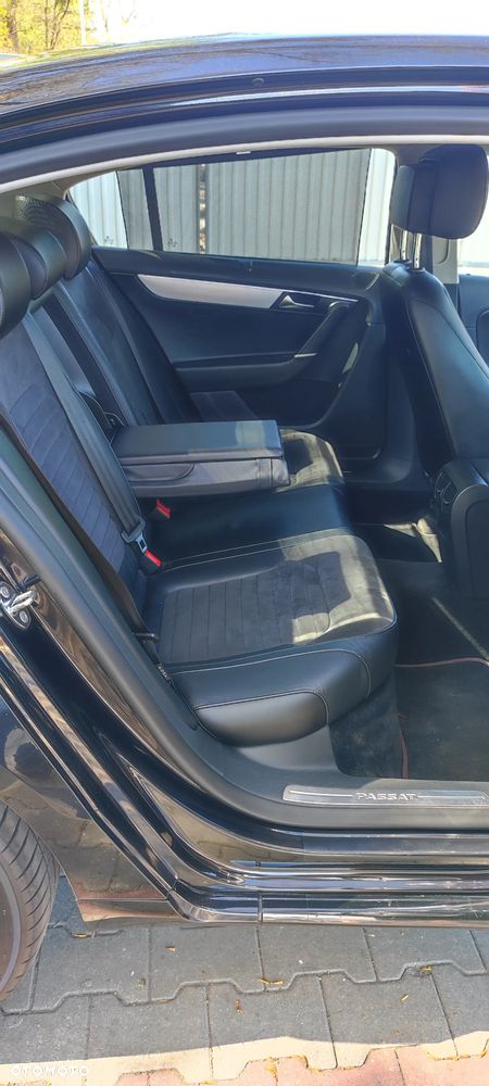 Volkswagen Passat 2.0 TDI 4Mot Highline DSG - 10