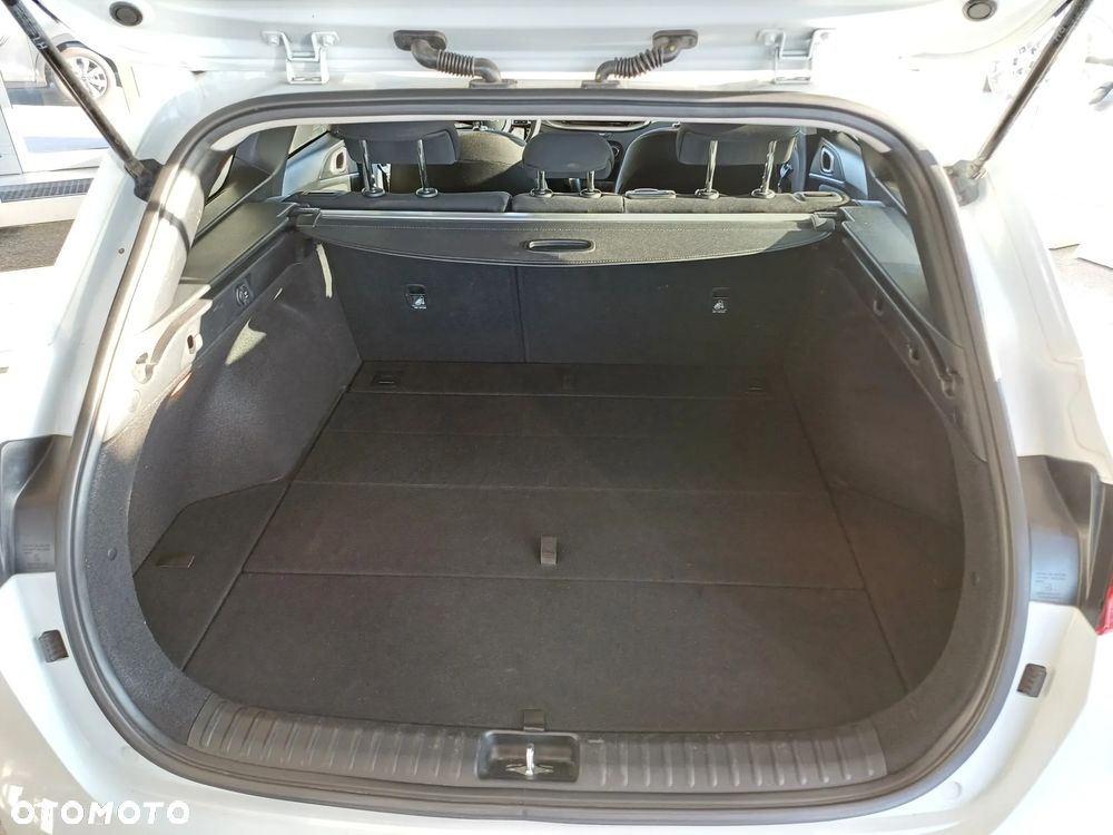 Kia Ceed 1.5 T-GDI M - 12