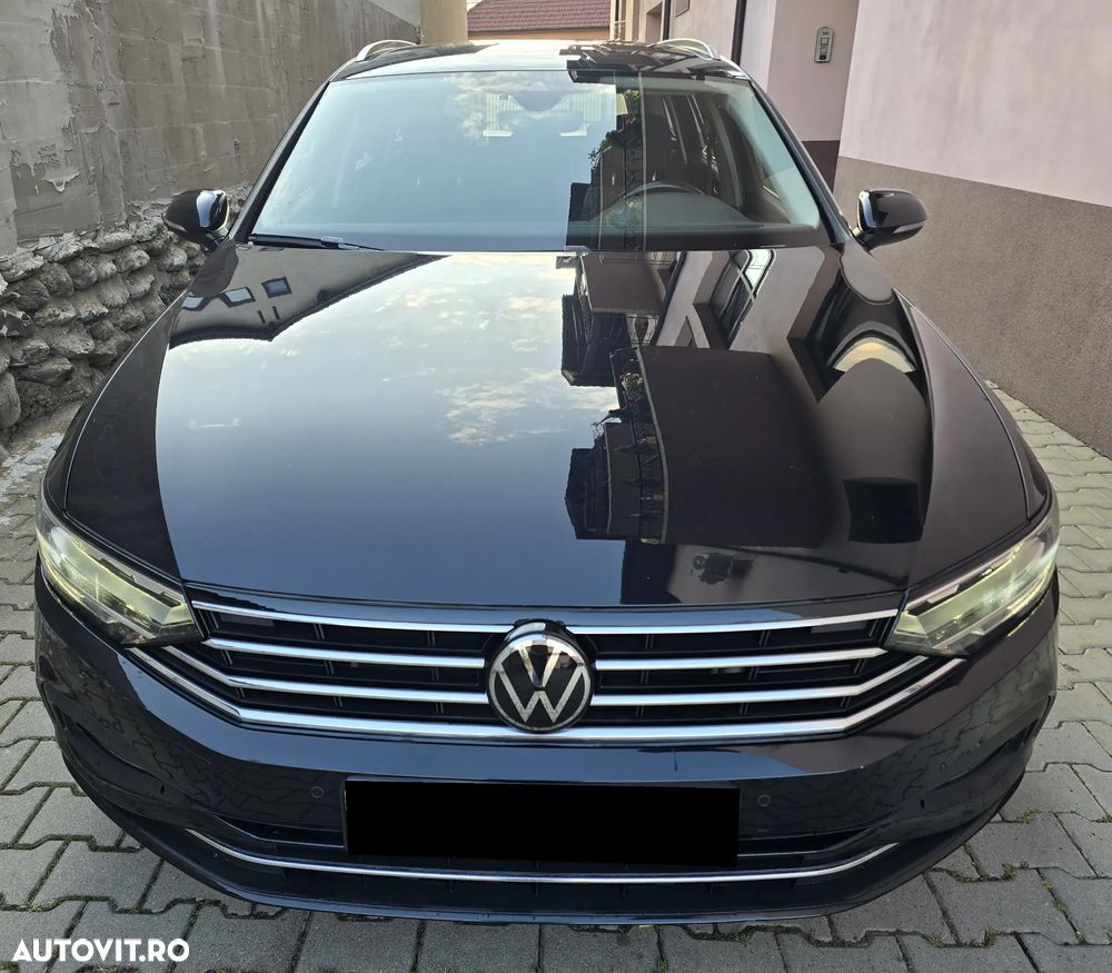 VOLKSWAGEN Passat 2023 — imagine 3