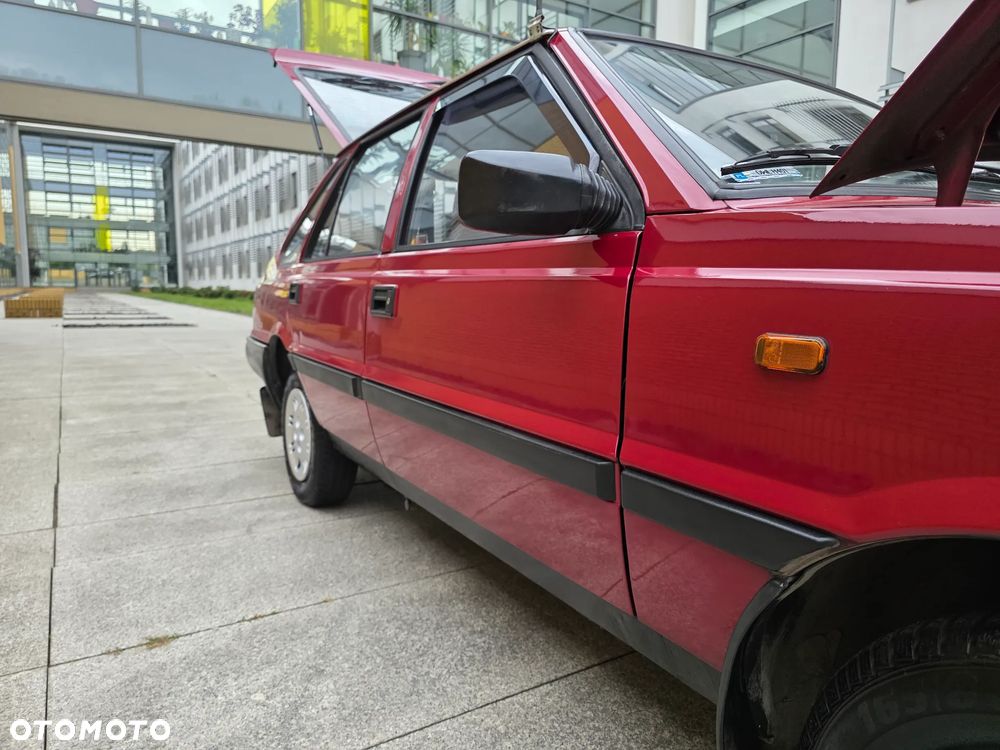 Polonez Caro - 26