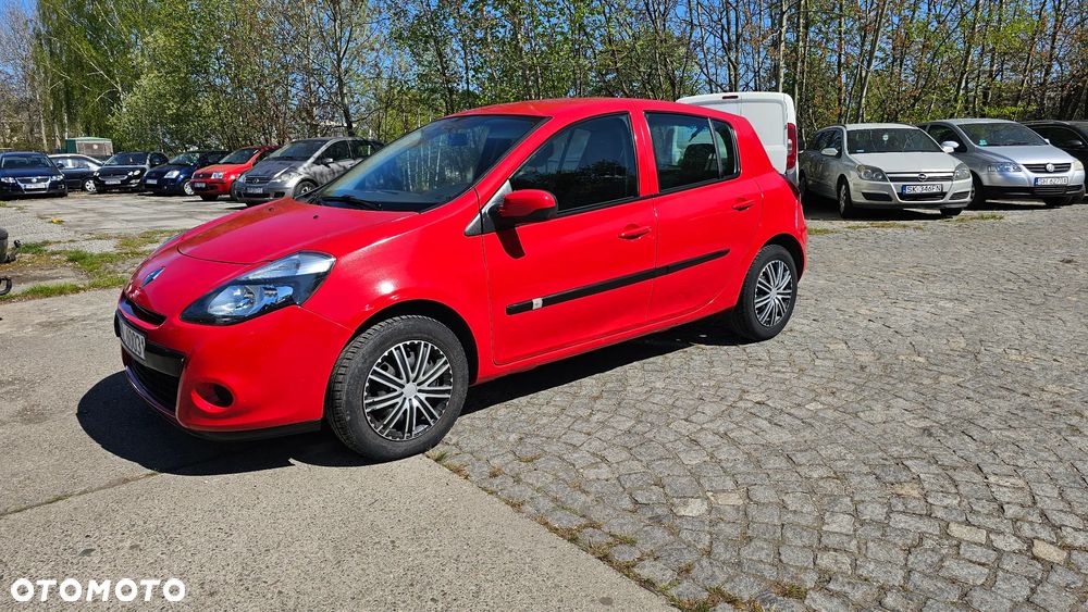 Renault Clio 1.2 16V Bioetanol Alize - 2
