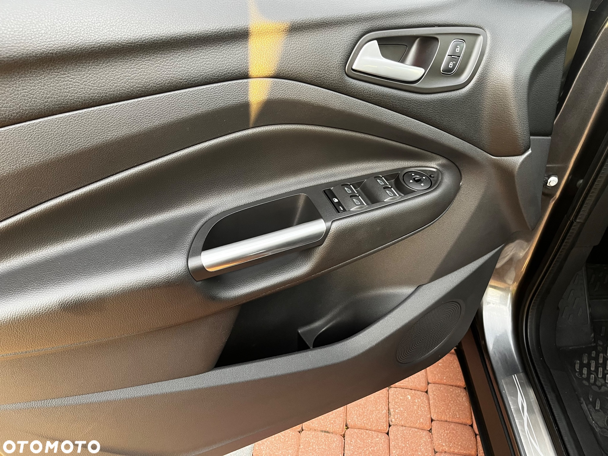 Ford Kuga 1.5 EcoBoost AWD Titanium ASS - 16