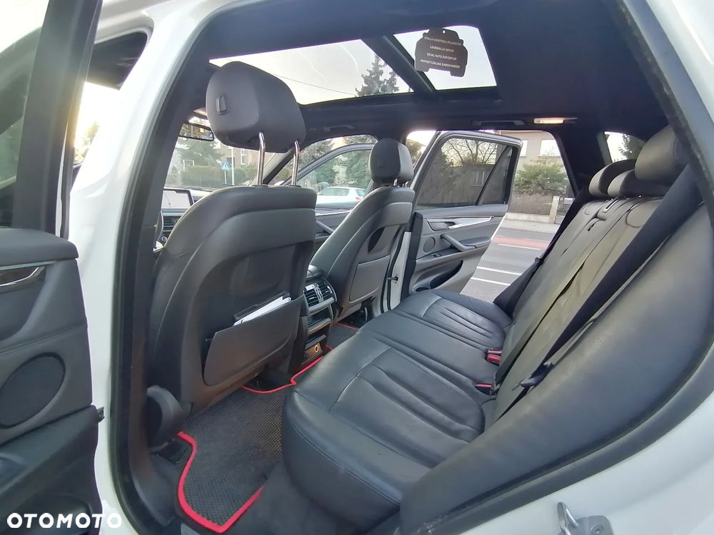 BMW X5 xDrive35i - 26
