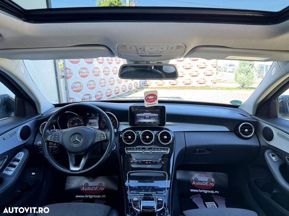 Mercedes-Benz C - 9