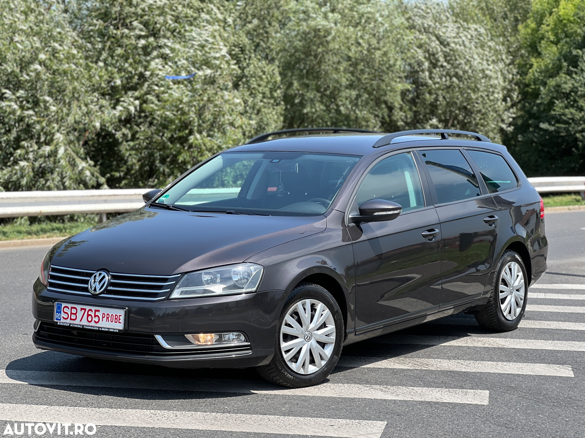 Volkswagen Passat Variant 2.0 TDI Blue TDI DSG Comfortline - 4