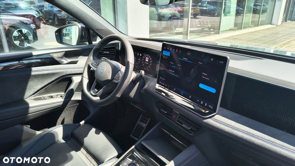Volkswagen Tiguan - 37