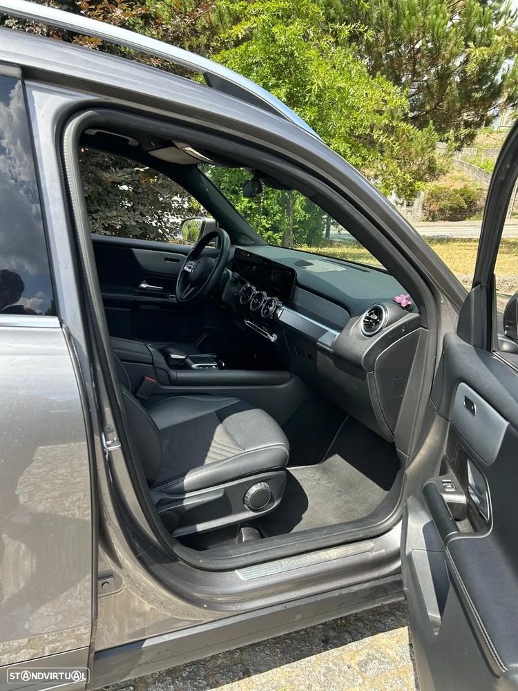 Mercedes-Benz GLB 180 d — fotografia 3