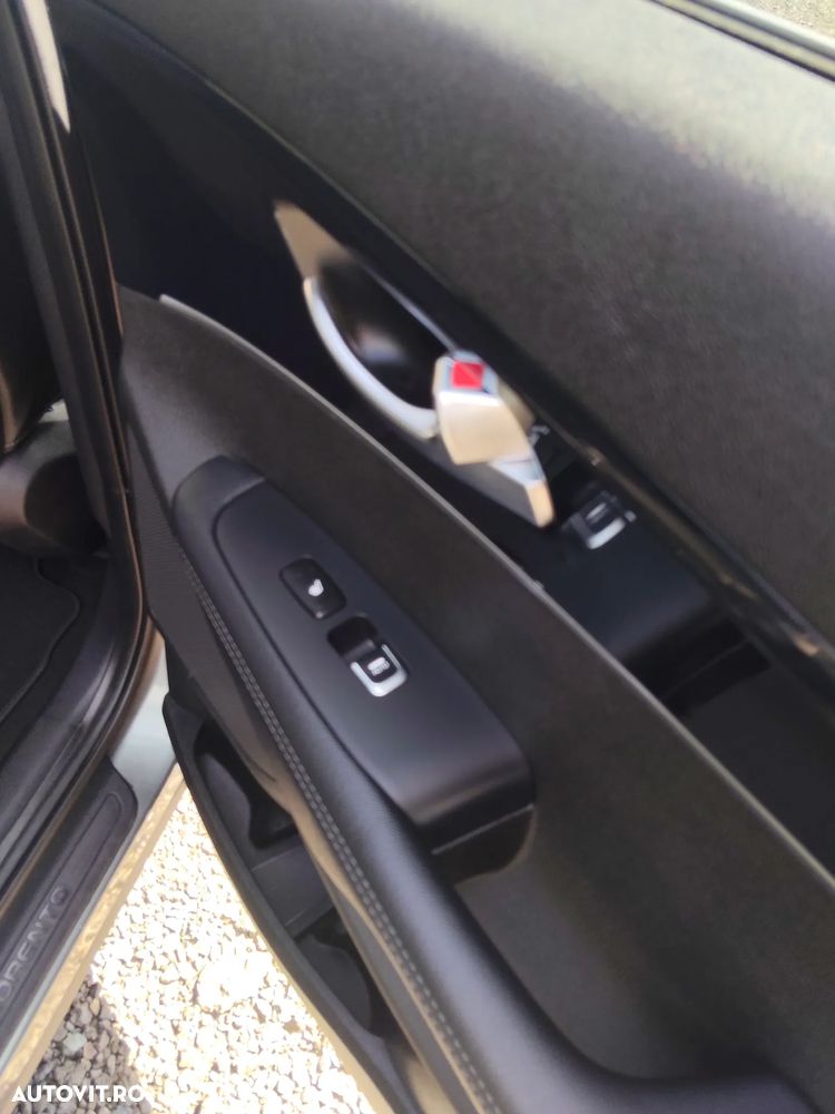 Kia Sorento 2.2 CRDi AWD Aut. Spirit - 11