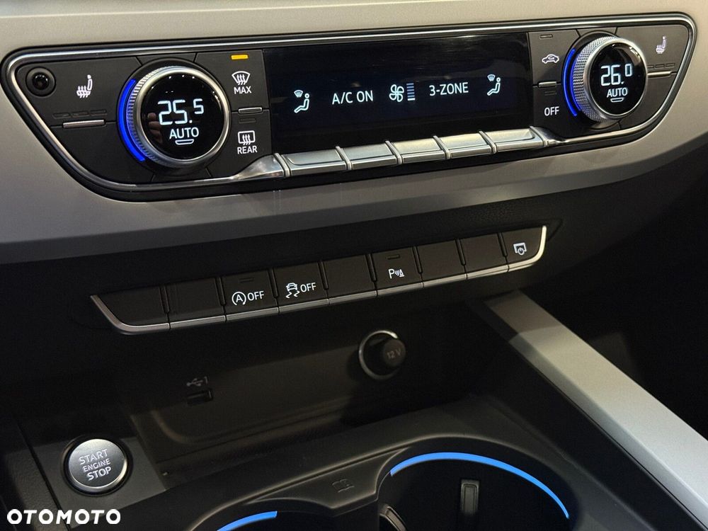 Audi A4 Limousine - 33