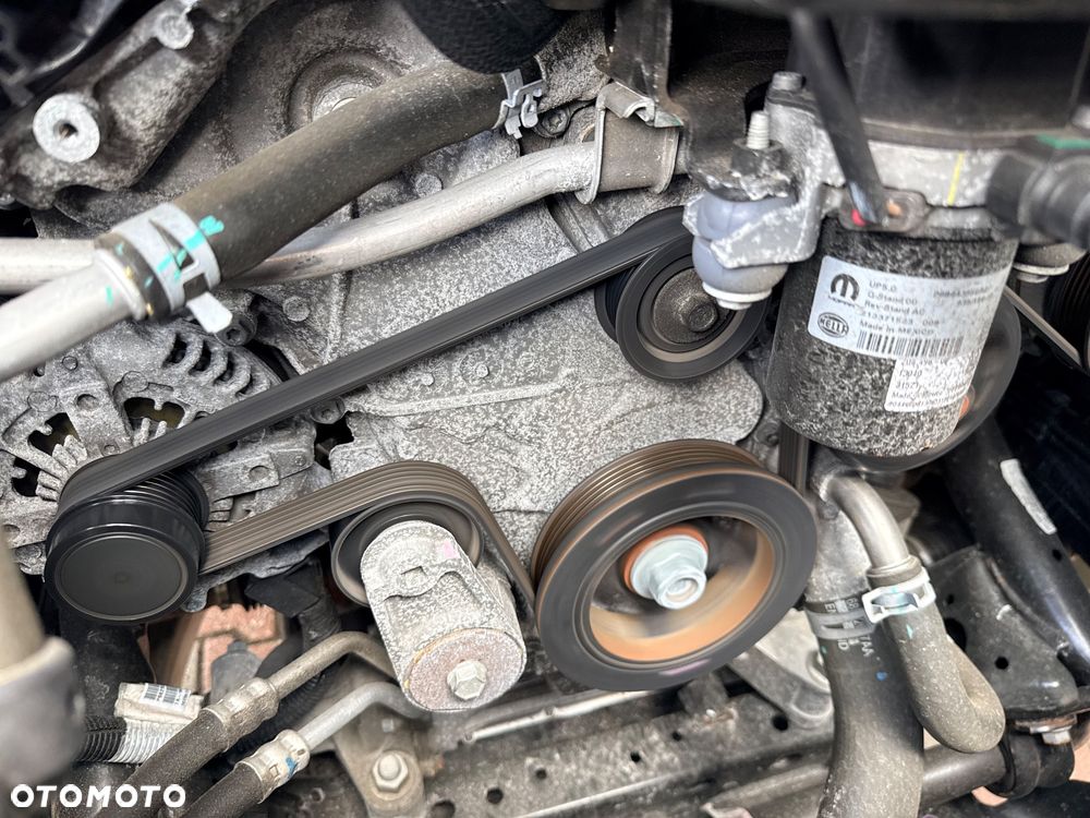 Jeep Grand Cherokee 3.6 V6 Pentastar 4WD Automatik Laredo - 33