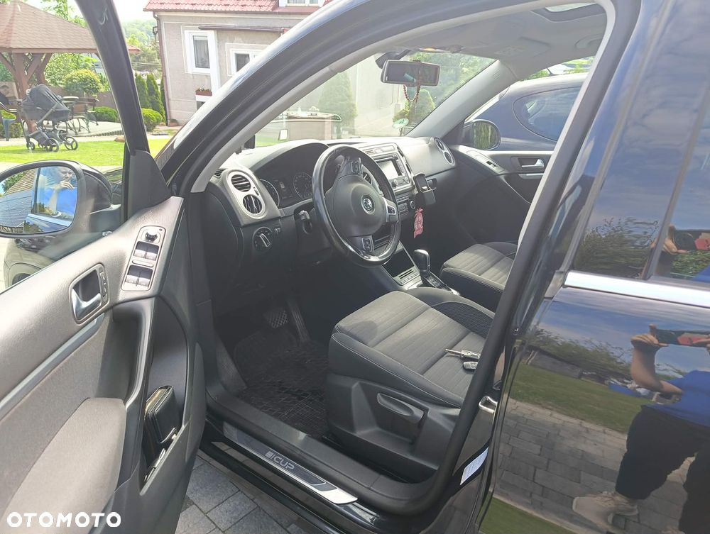 Volkswagen Tiguan 2.0 TDI DPF 4Motion BlueMotion Technology DSG Cup Sport & Style - 13