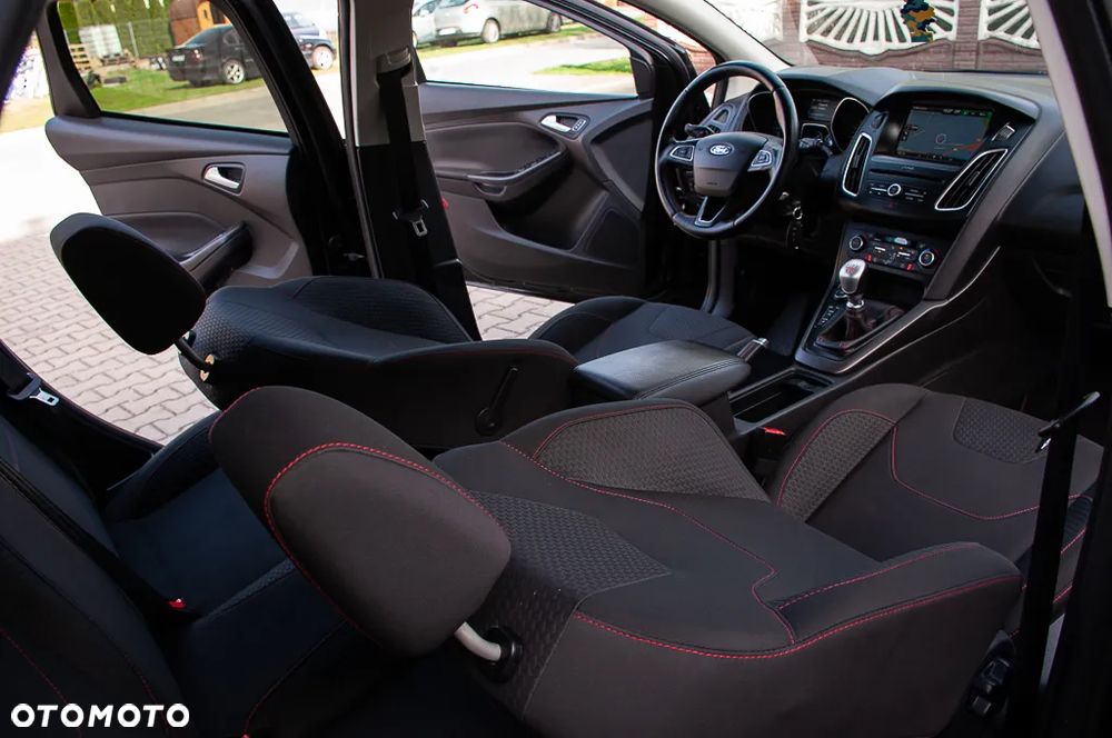 Ford Focus - 16