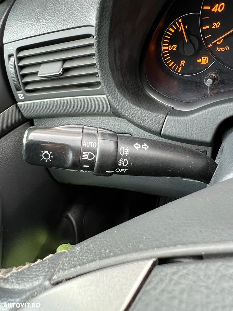 Toyota Avensis 2.2 D-CAT Elegance - 12