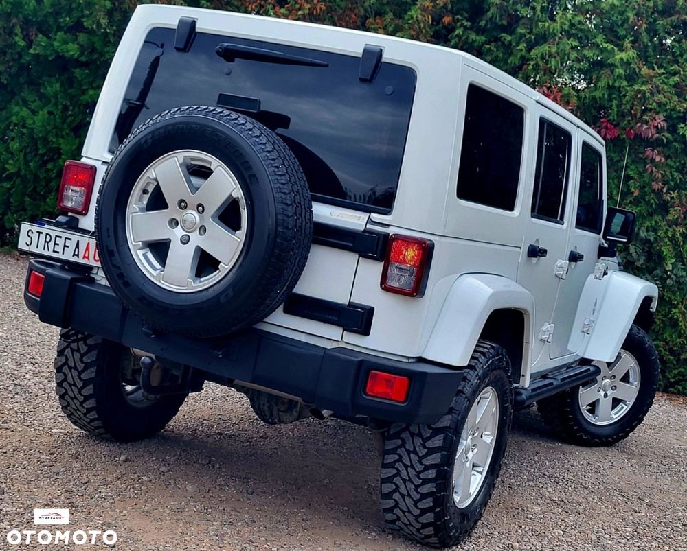 Jeep Wrangler 2011 photo 4