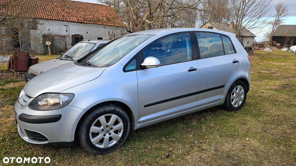 Volkswagen Golf Plus - 1