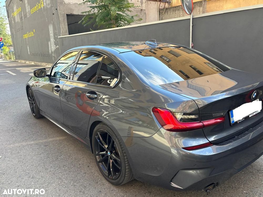BMW Seria 3 320d xDrive AT MHEV - 13