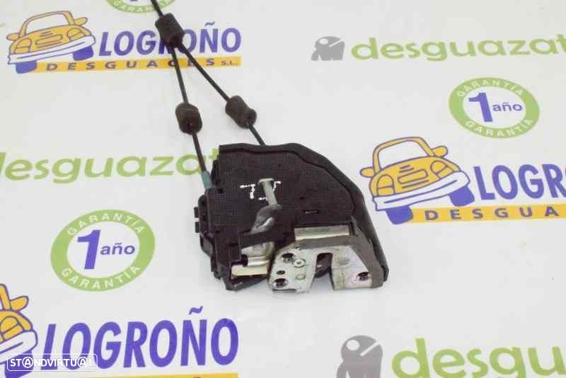 FECHADURA PORTA TRASEIRA ESQUERDA TOYOTA RAV 4 III 2007 -6906042020 - 2