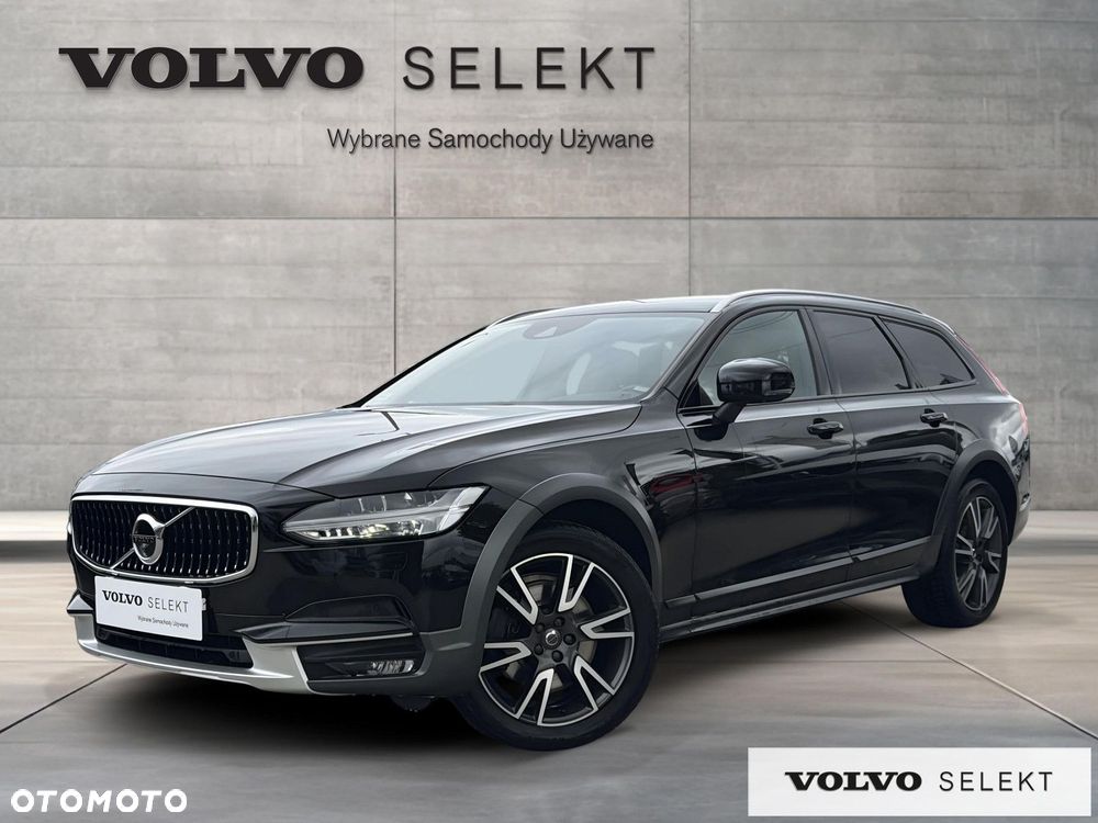 Volvo V90 Cross Country - 2