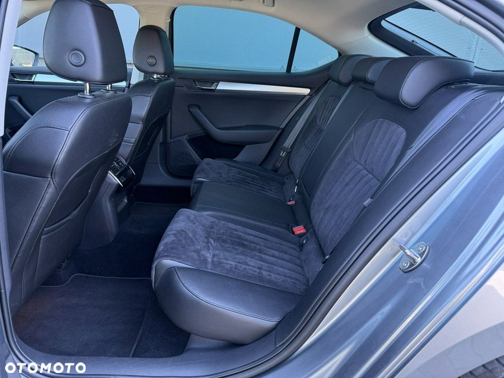 Skoda Superb 2.0 TSI Style DSG - 21