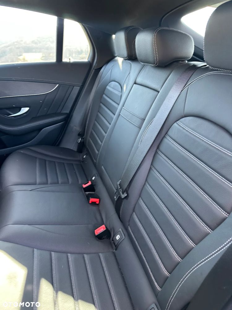 Mercedes-Benz GLC - 28