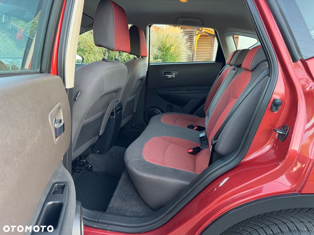 Nissan Qashqai - 14