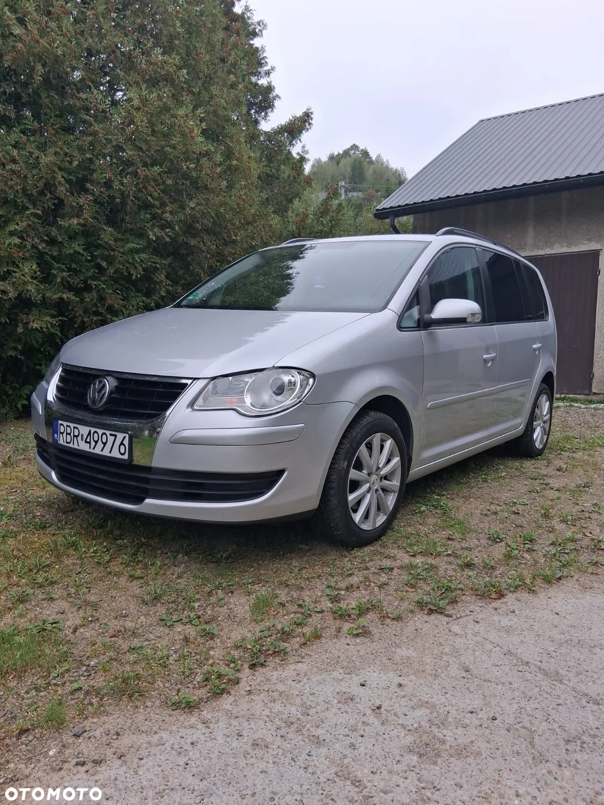 Volkswagen Touran 1.6 Conceptline - 2