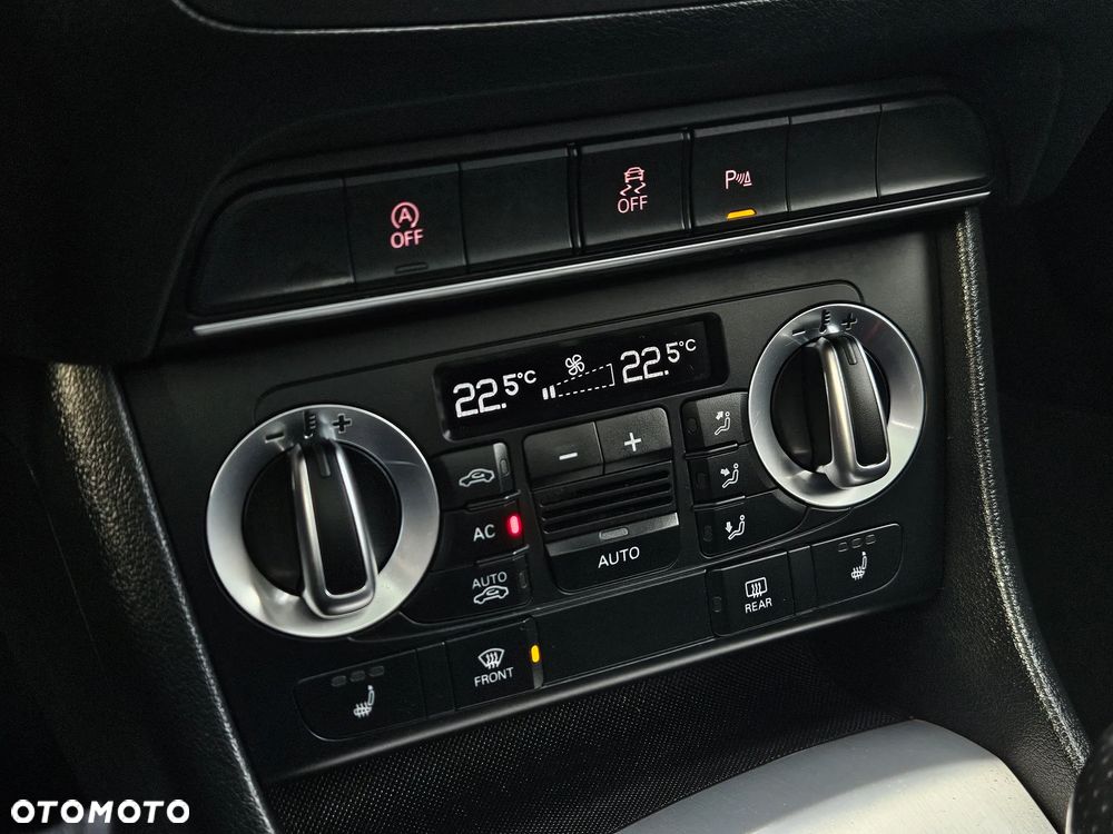 Audi Q3 2.0 TFSI Quattro - 22