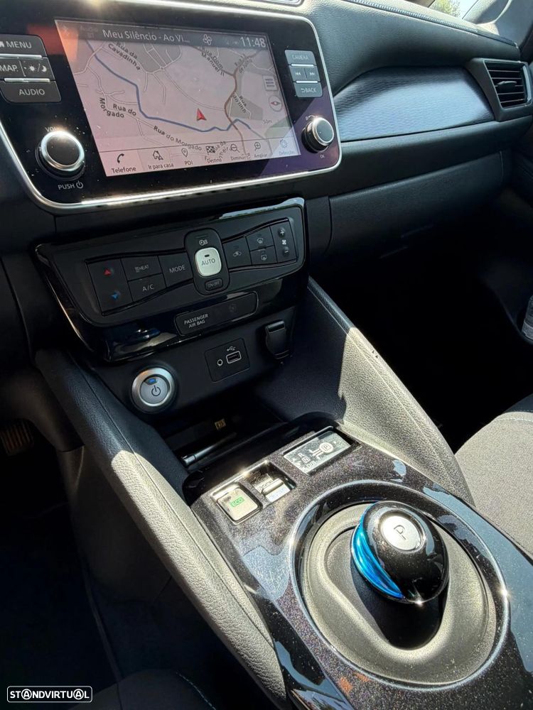 Nissan Leaf - 14