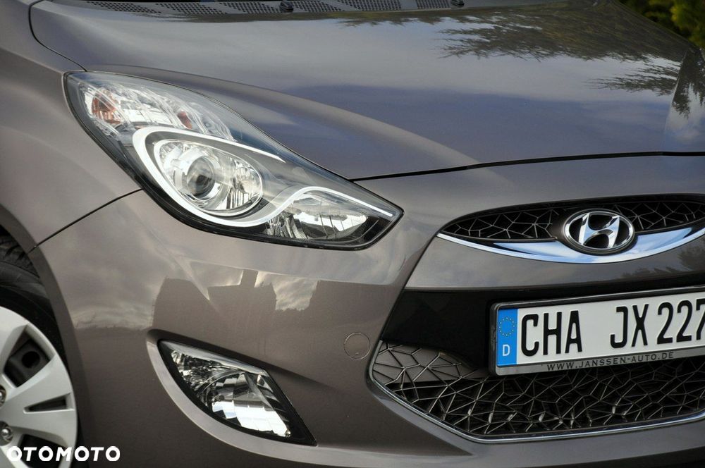 Hyundai ix20 - 12