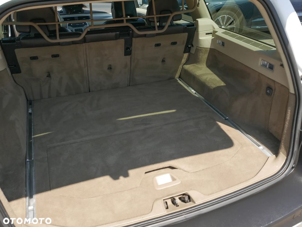 Volvo XC 70 D5 AWD Summum - 27