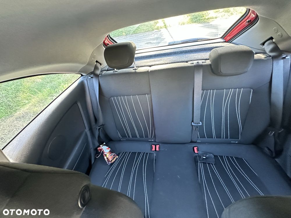 Opel Corsa - 8