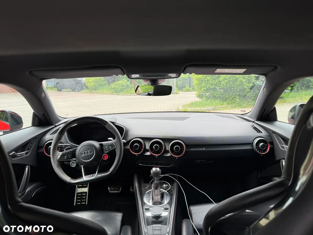 Audi TT RS Coupé quattro S tronic - 13