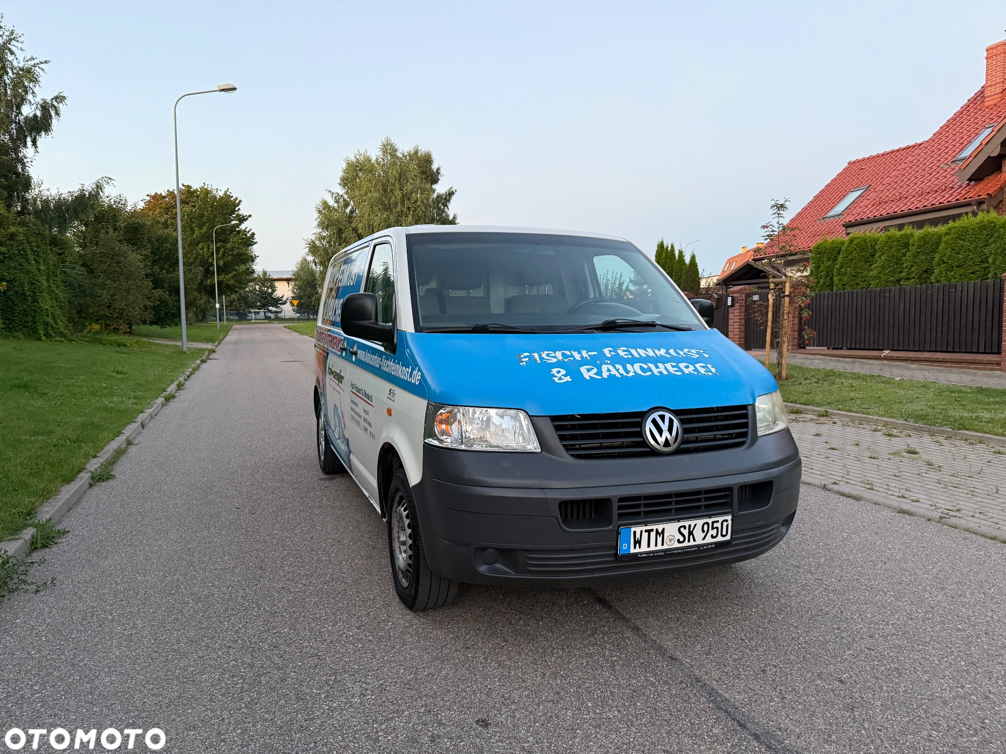 Volkswagen Transporter - 2