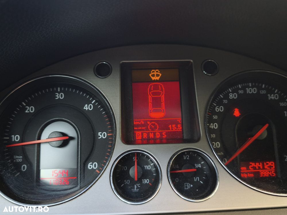 Volkswagen Passat - 10