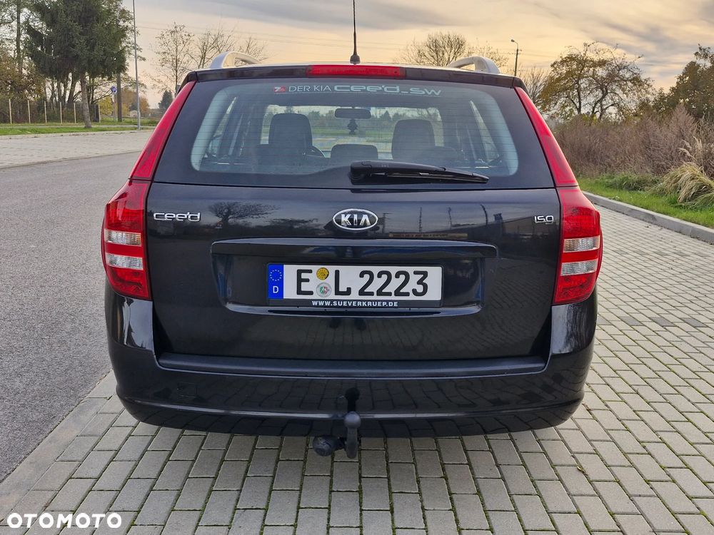 Kia Venga 1.4 CVVT Vision - 6
