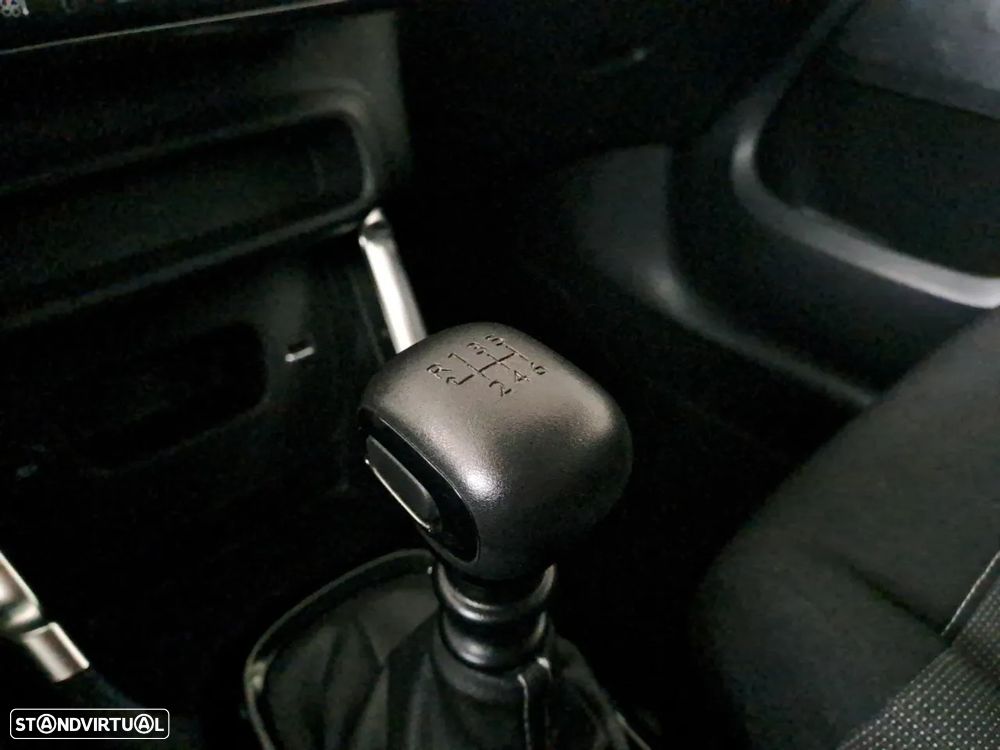 Citroën C3 Aircross 1.2 PureTech Plus - 19