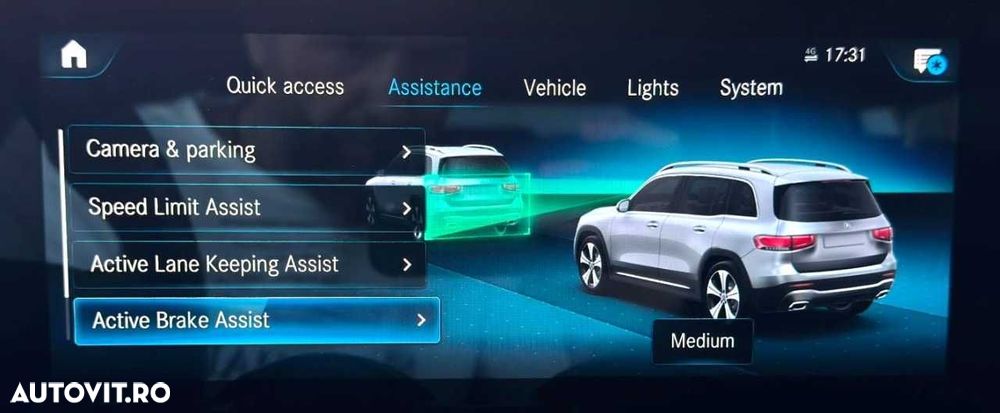 Mercedes-Benz GLB - 39