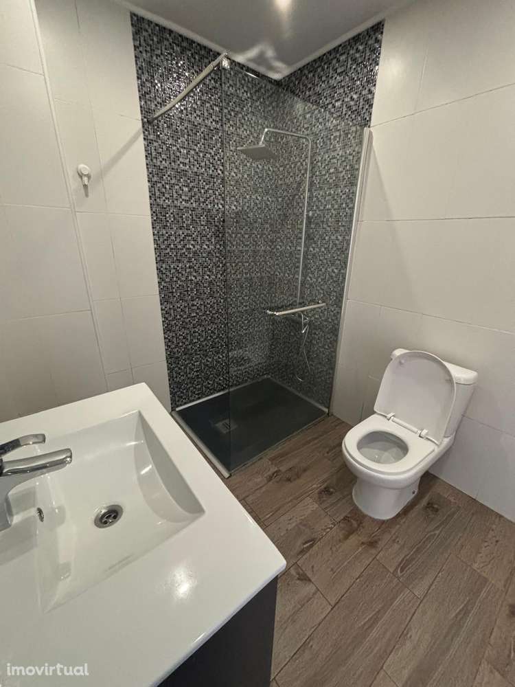 Arrendamento de apartamento t2 em Moita - Grande imagem: 2/17