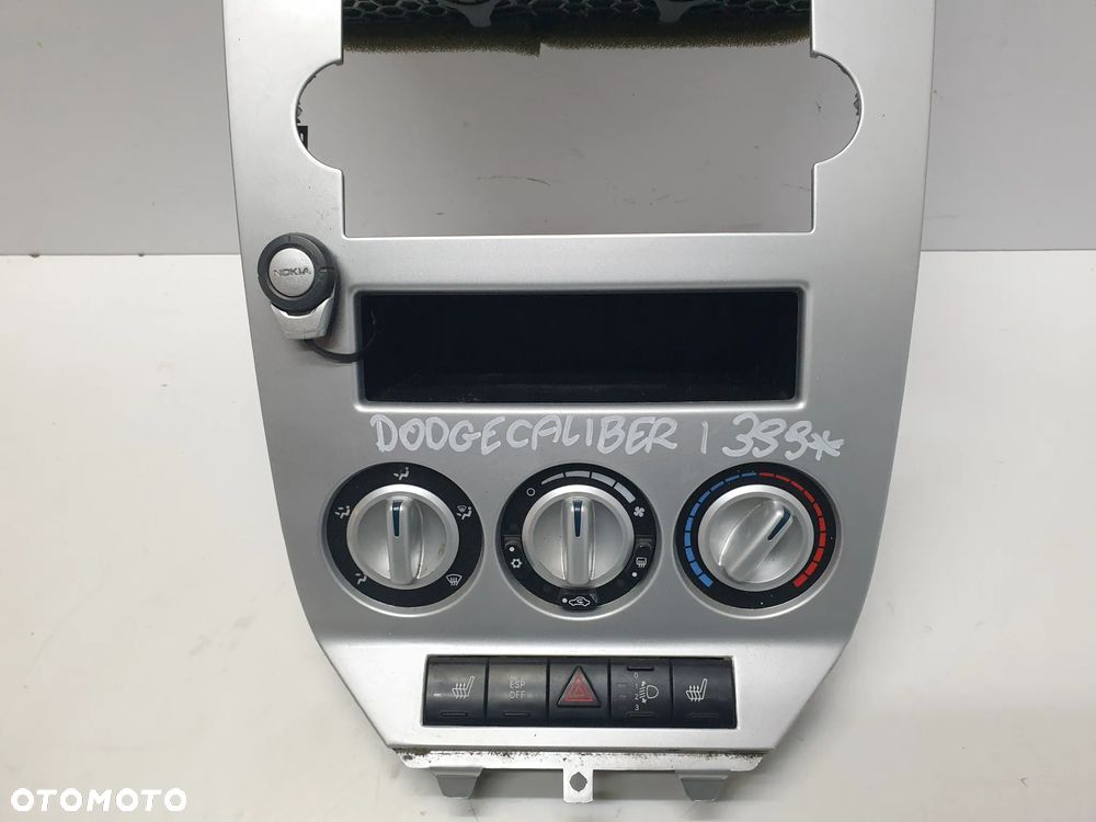 RAMKA ŚRODKOWA PANEL KLIMATYZACJI DODGE CALIBER 12861864 - 3