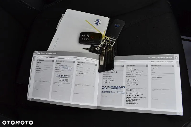 Volvo V60 D4 Momentum - 34