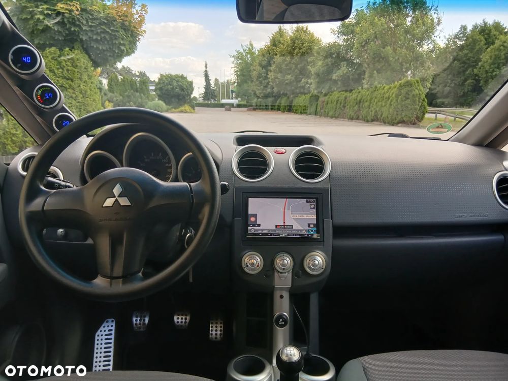 Mitsubishi Colt 1.3 Invite Edition Gold - 5