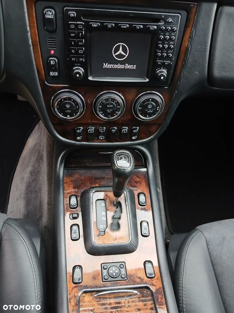 Mercedes-Benz ML - 16
