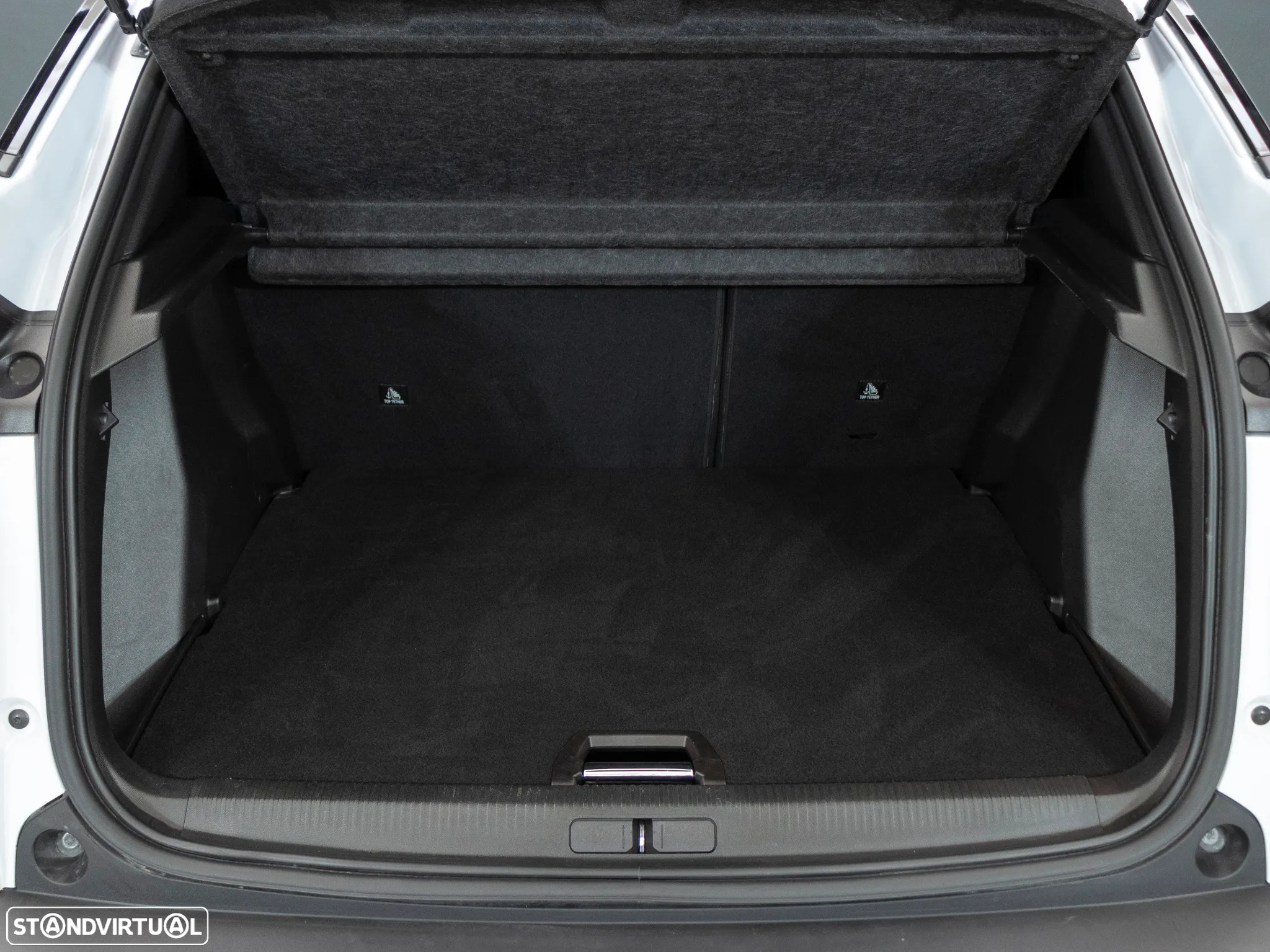 Peugeot 2008 1.2 PureTech Allure - 9