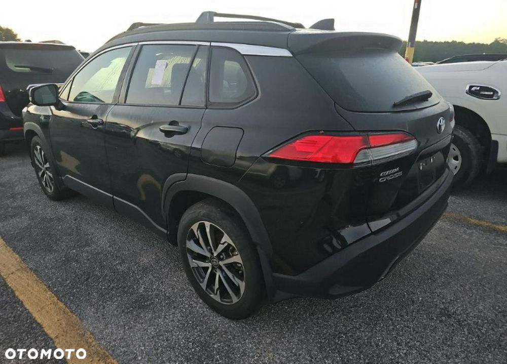 Toyota Corolla Cross - 5