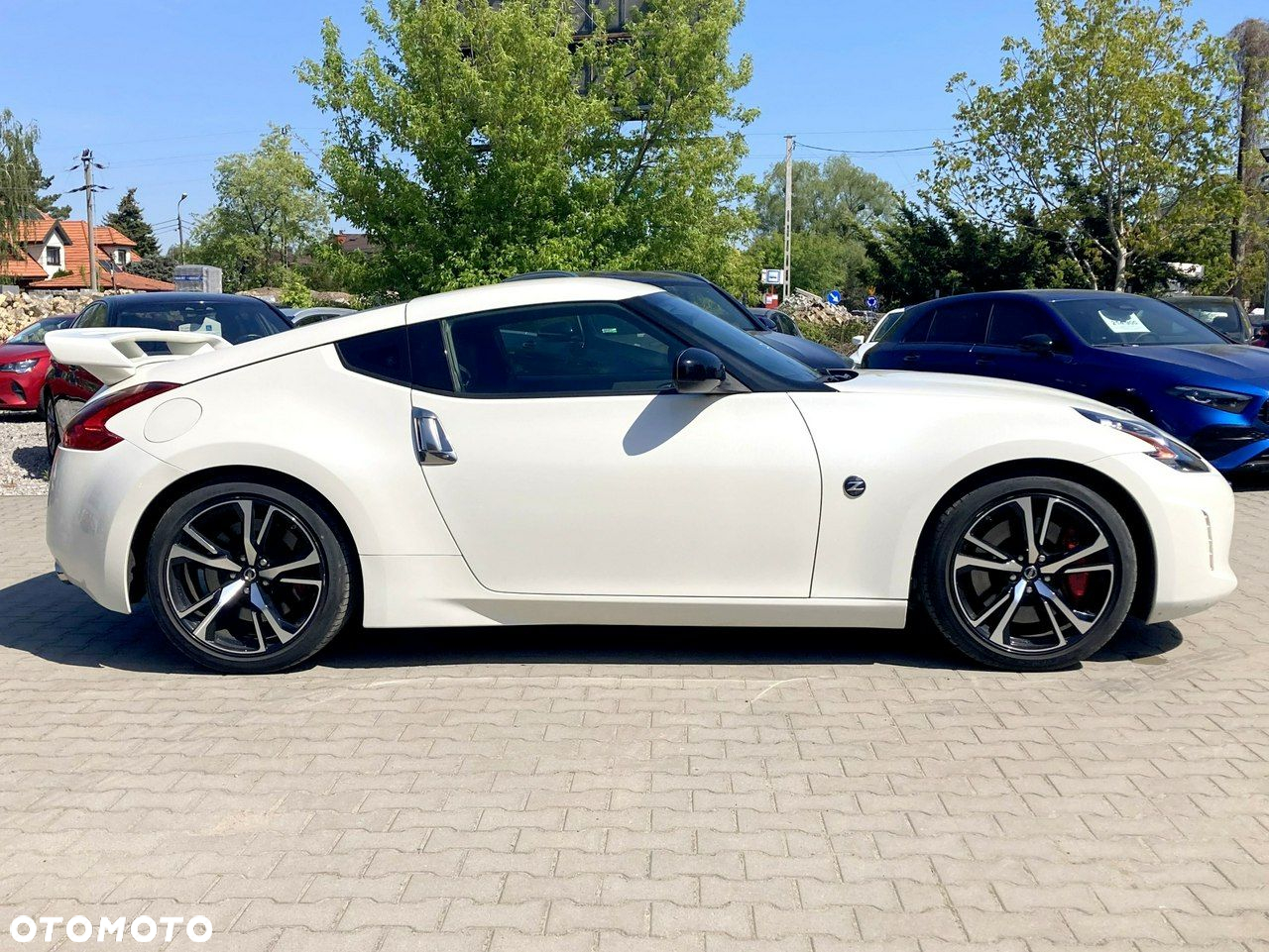 Nissan 370 Z - 3
