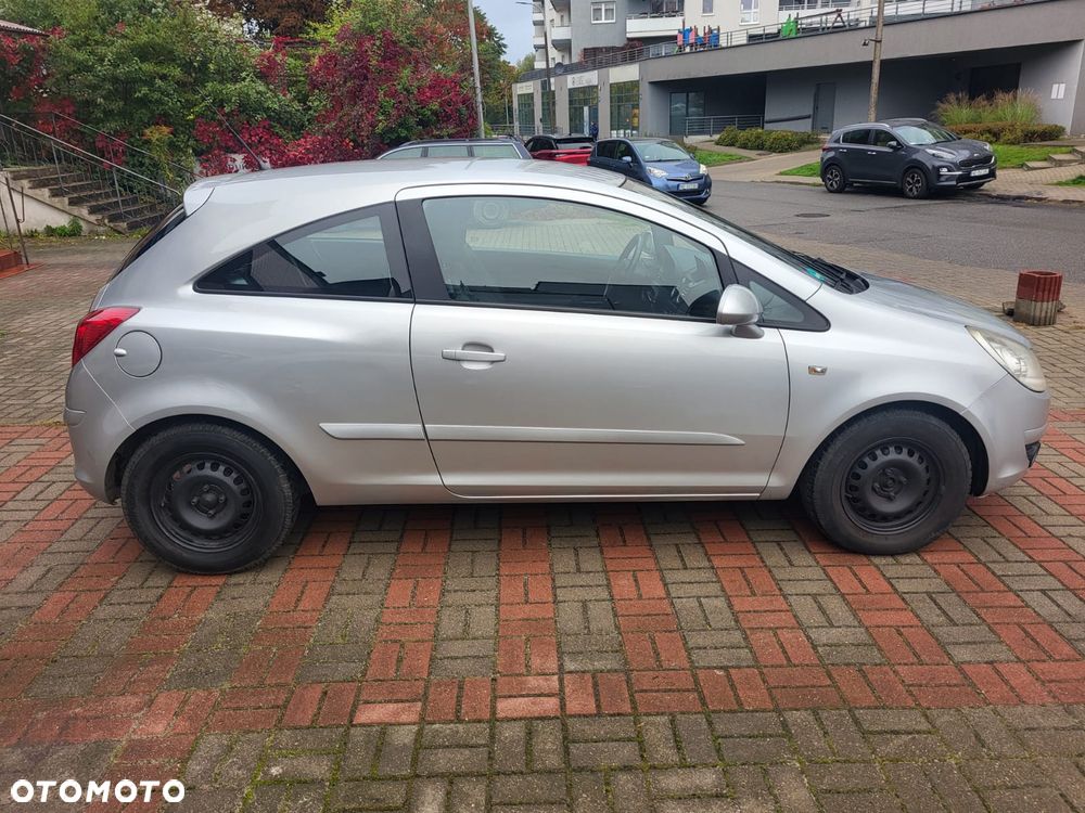 Opel Corsa - 10