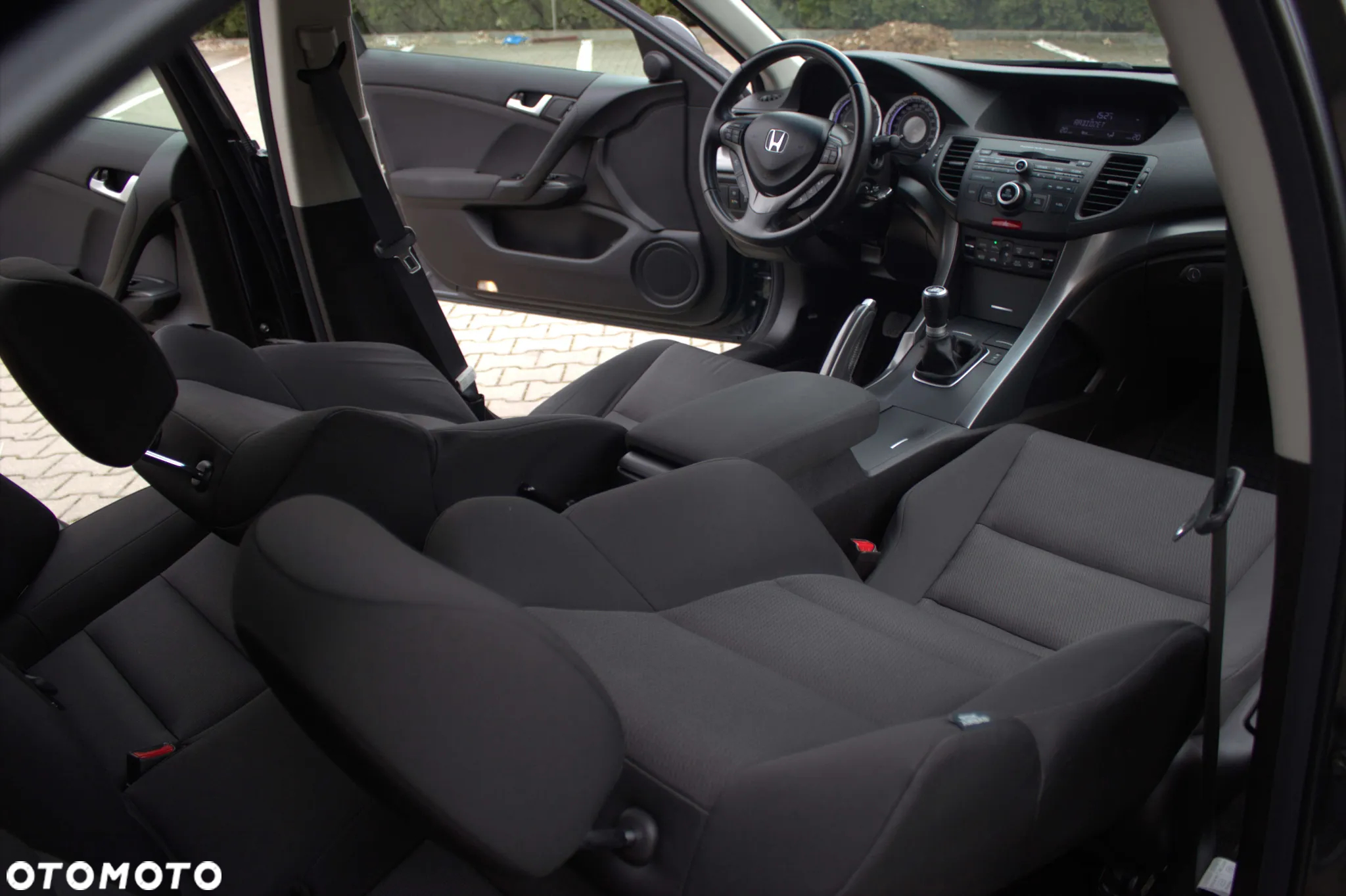 Honda Accord 2.0 Elegance - 10